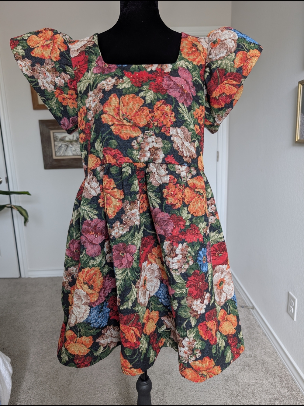 Floral Printed Tapestry Statement Dress